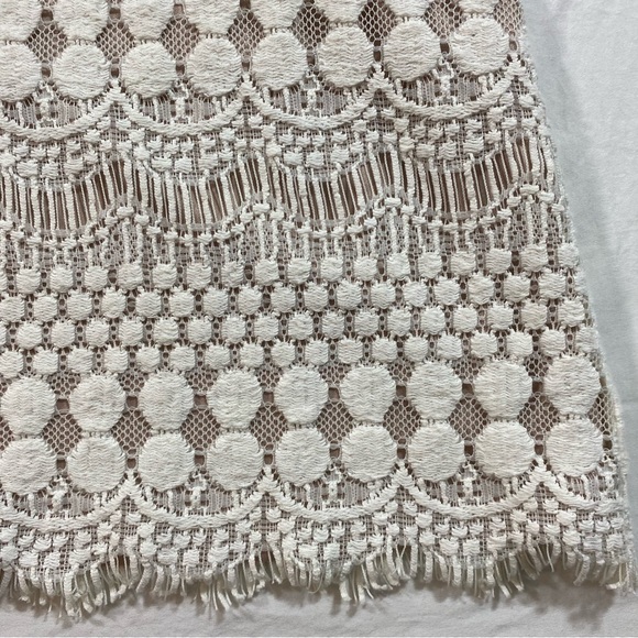 Jessica Howard Mini Ivory Dress Woman’s 6 Lace overlay half sleeves crew neck - Picture 4 of 11